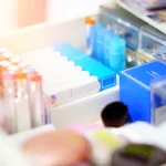 organizer na kosmetyki do szuflady