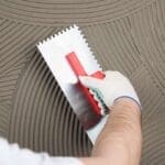 Jak nałożyć tynk cementowo-wapienny?